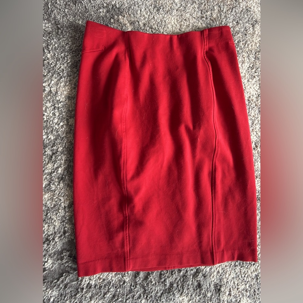 Elegant Red Pencil Skirt